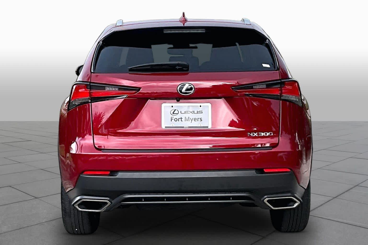 Used 2020 Matador Red Mica Lexus  image 5