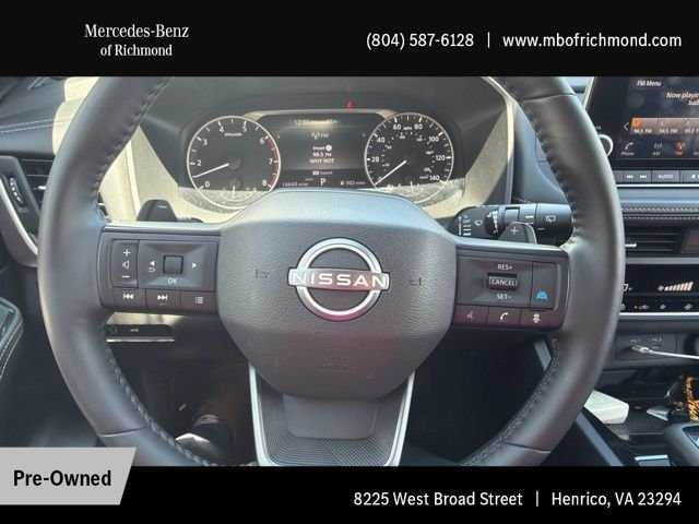 Used 2025 Gray Nissan SV image 7