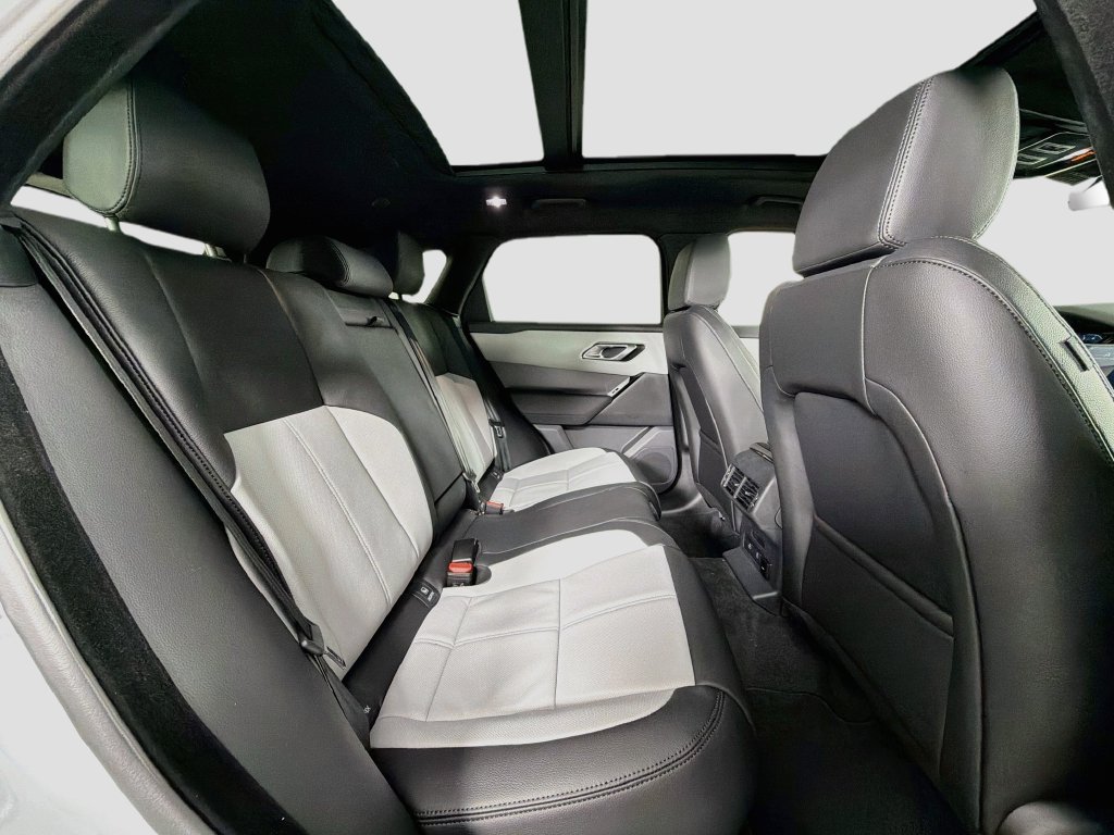 New 2026 Arroios Grey Land Rover S image 29