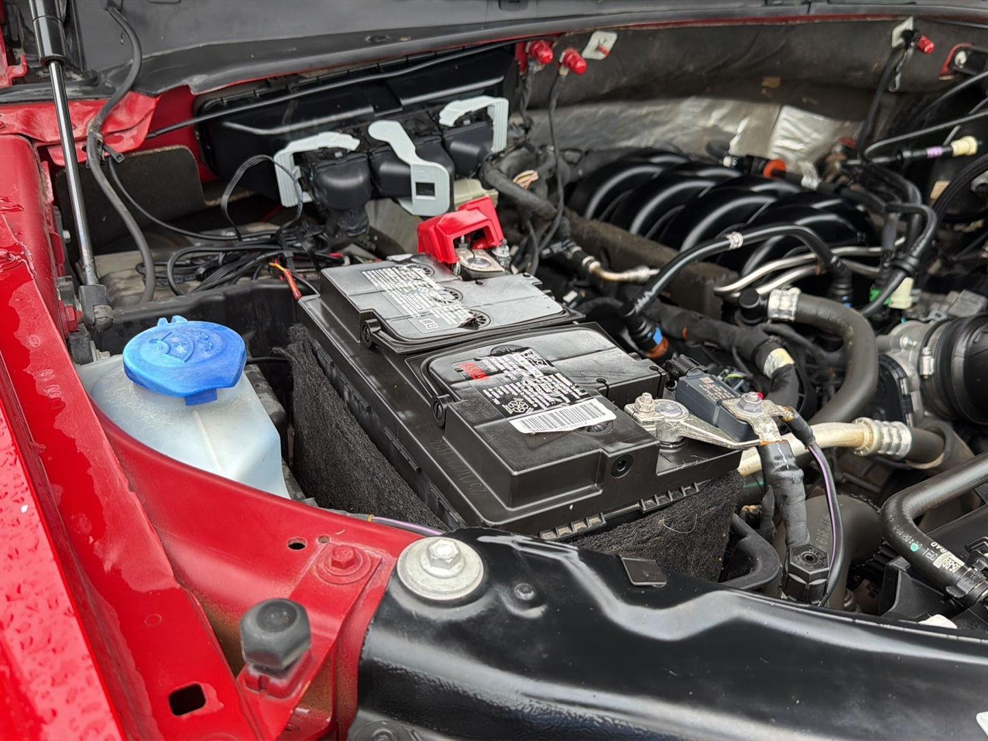Used 2020 Race Red Ford LARIAT image 38