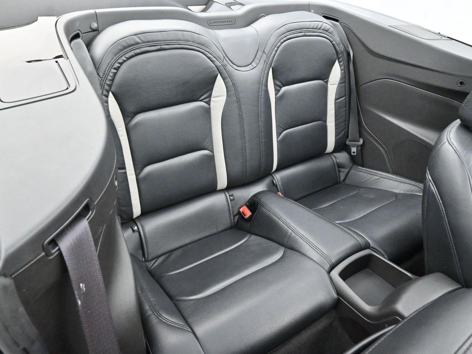 Used 2018 Black Chevrolet 1SS image 28