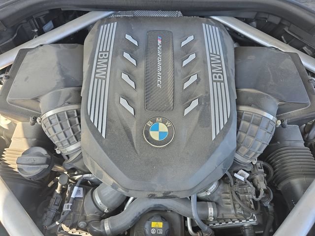 Used 2023 White BMW M50i image 40
