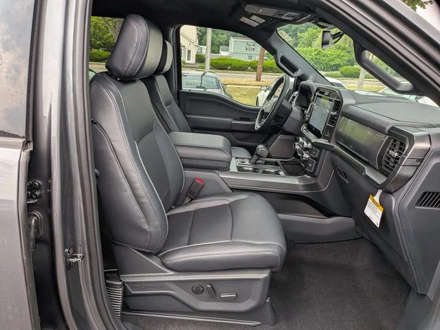 New 2026 Carbonized Gray Metallic Ford Lariat® image 30