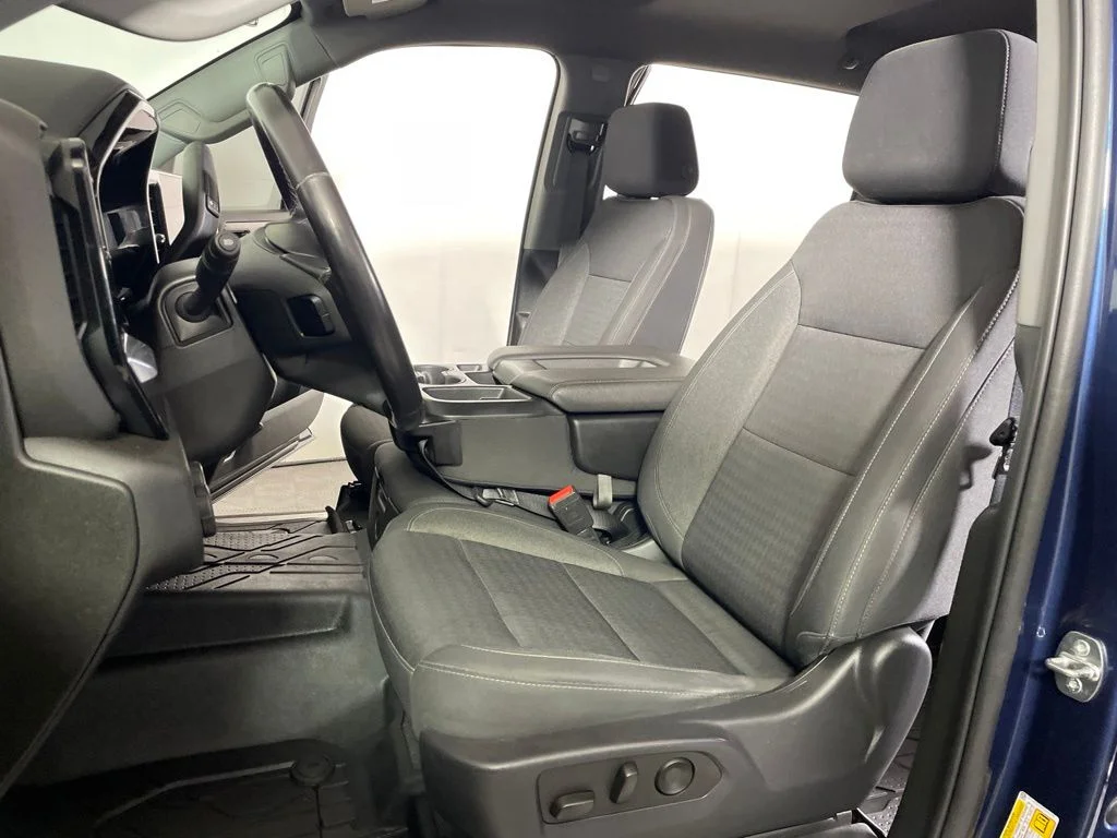 Used 2023 Blue Metallic Chevrolet RST image 11