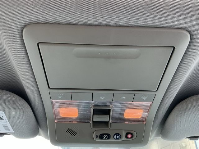 Used 2012 Gray Chevrolet LT image 29