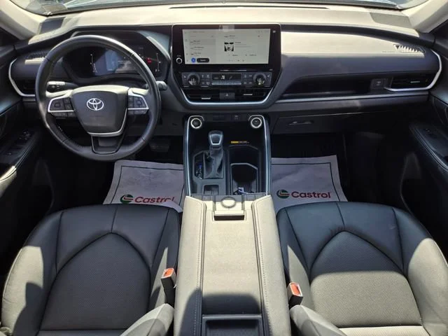 Used 2025 Gray Toyota XLE image 14