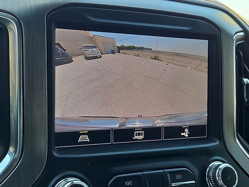 Used 2022 Red GMC Denali image 16