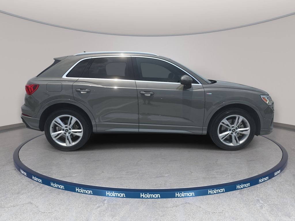 Used 2021 Gray Audi Premium Plus image 5