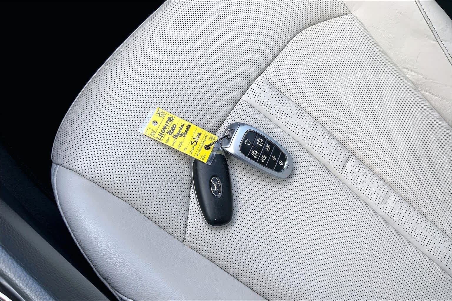 Used 2020 Portofino Gray Hyundai Limited image 15