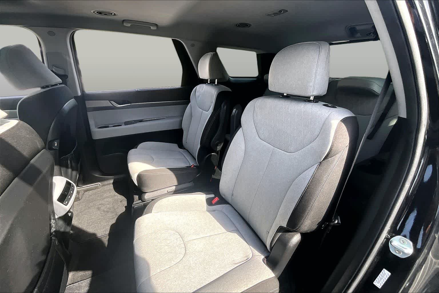 Used 2020 Becketts Black Hyundai SEL image 19