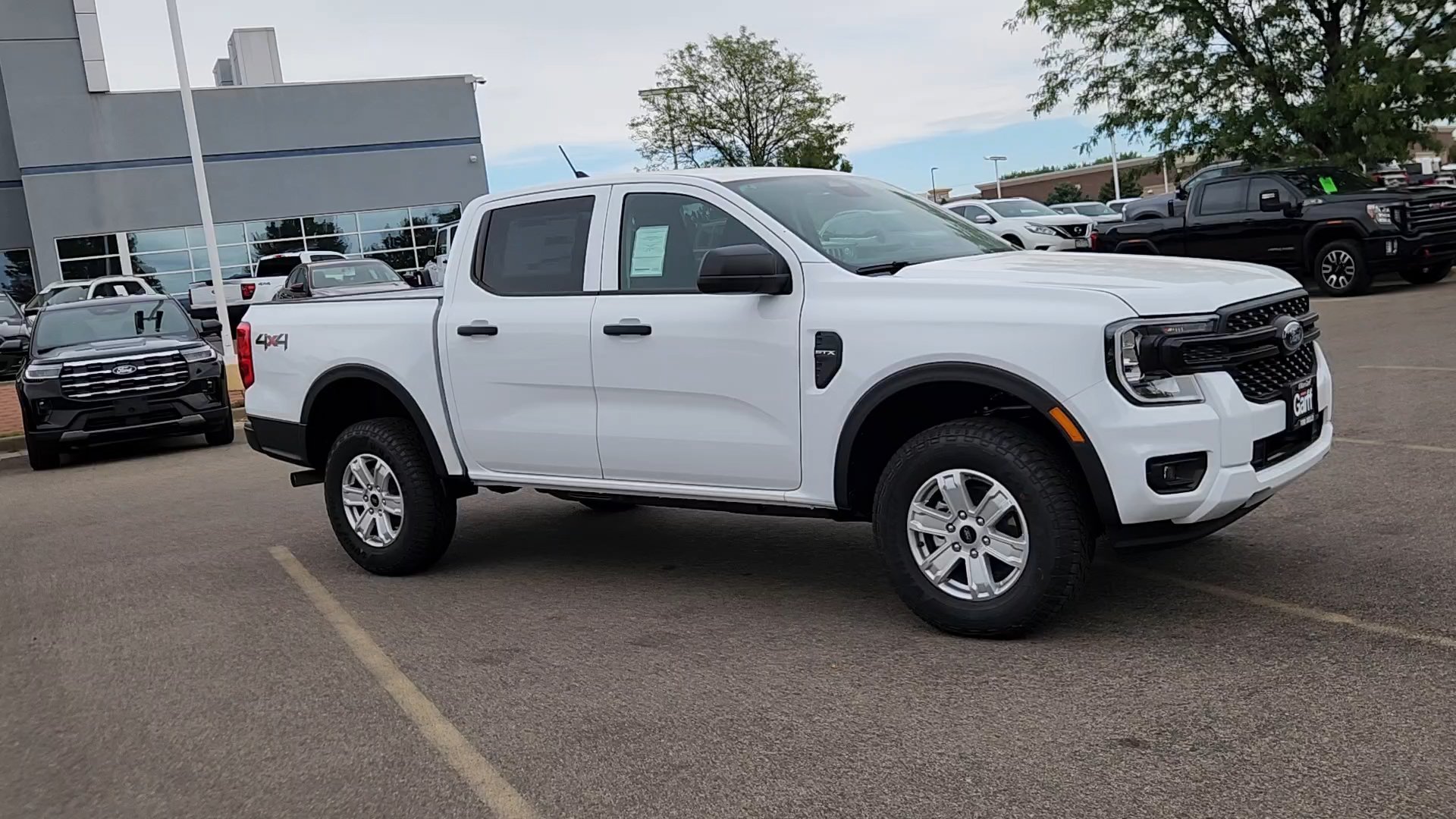 New 2026 Oxford White Ford XL image 8