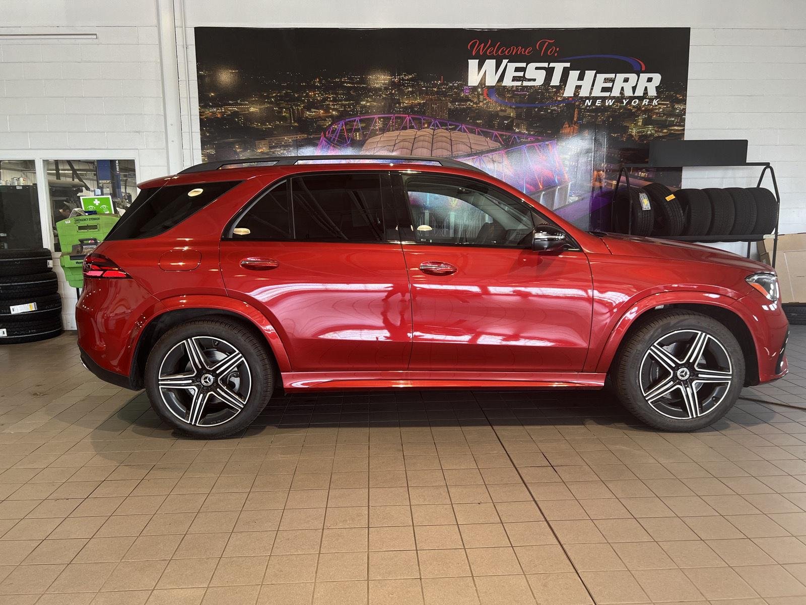 Used 2024 MANUFAKTUR Cardinal Red Metallic Mercedes-Benz GLE 350 image 7