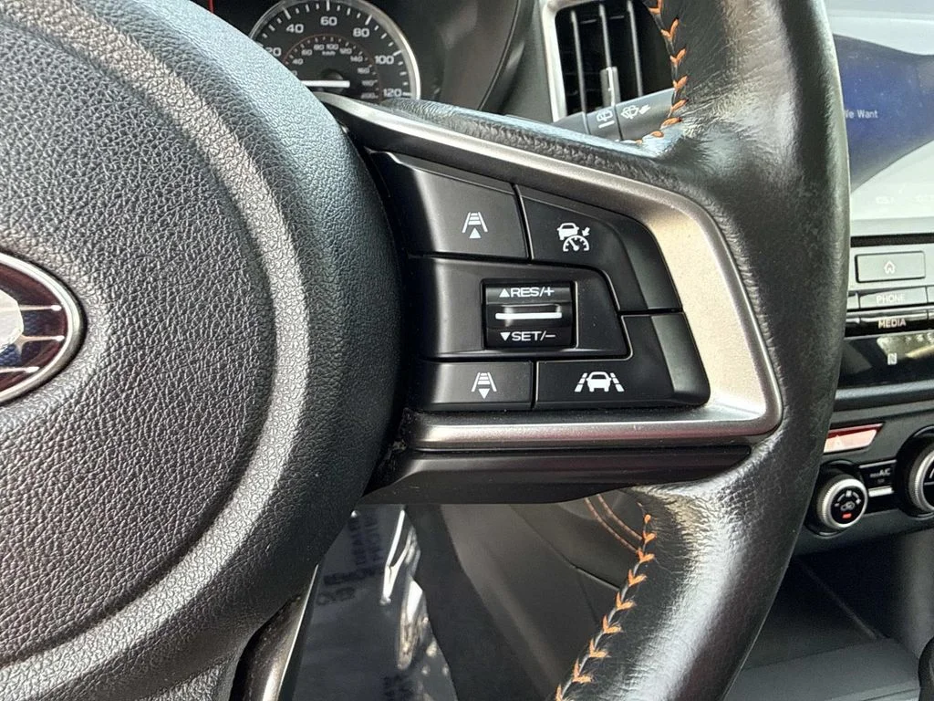 Used 2019 Gray Subaru 2.0i Limited image 38