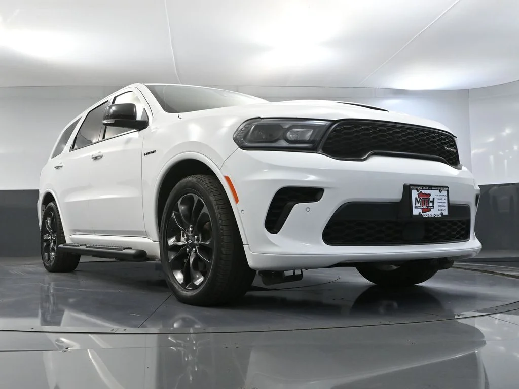 Certified Used 2024 White/off-white Dodge R/T Premium image 66