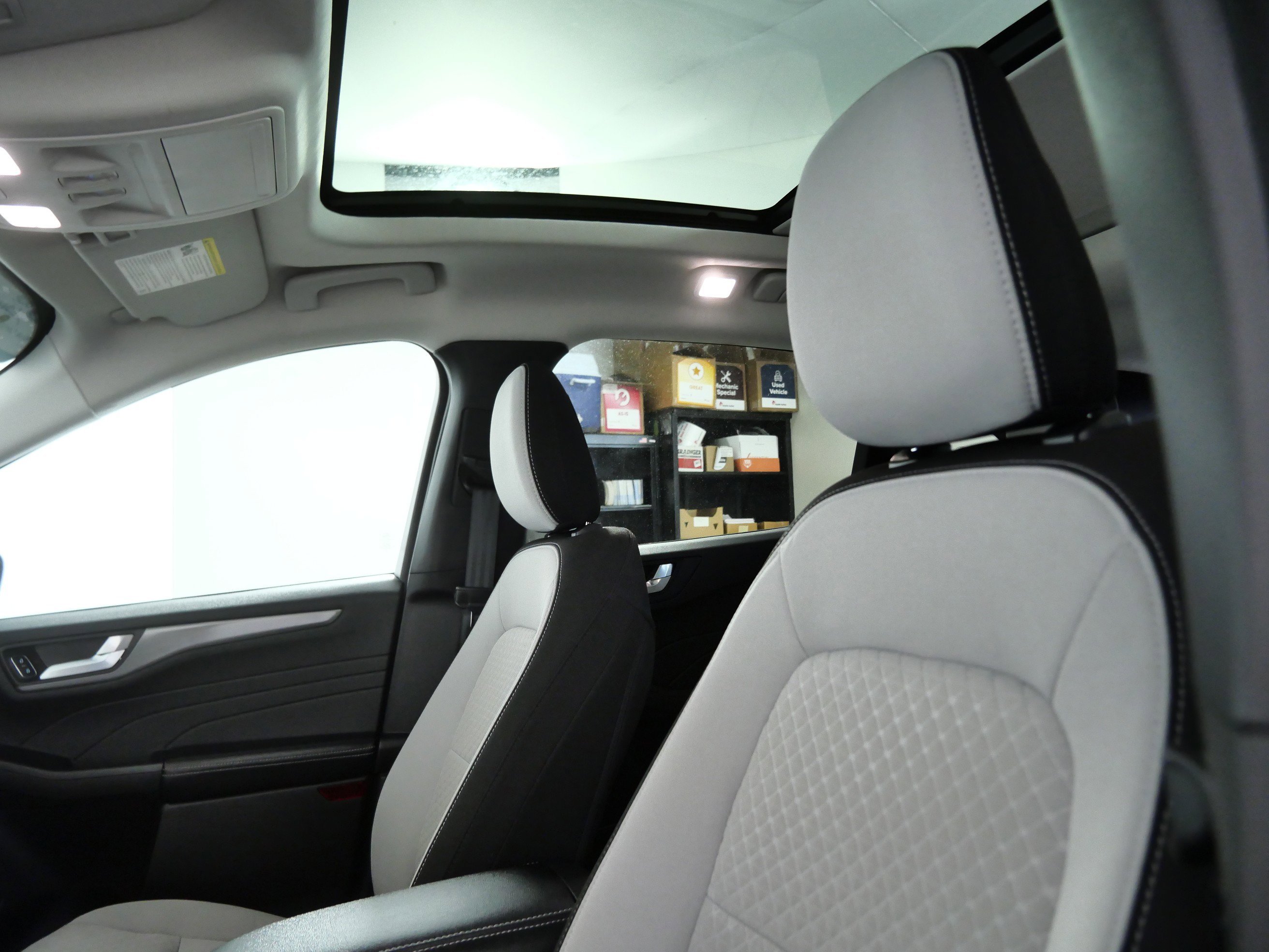 Certified Used 2023 Vapor Blue Metallic Ford Active image 18