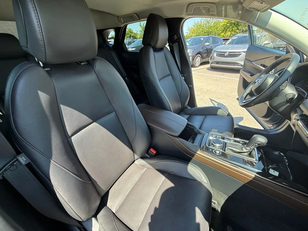 Used 2025 Gray Mazda 2.5 Turbo Premium Package image 31