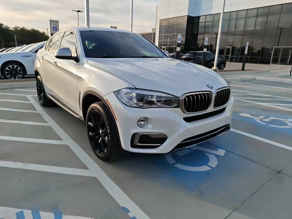 Used 2016 White BMW xDrive35i image 2