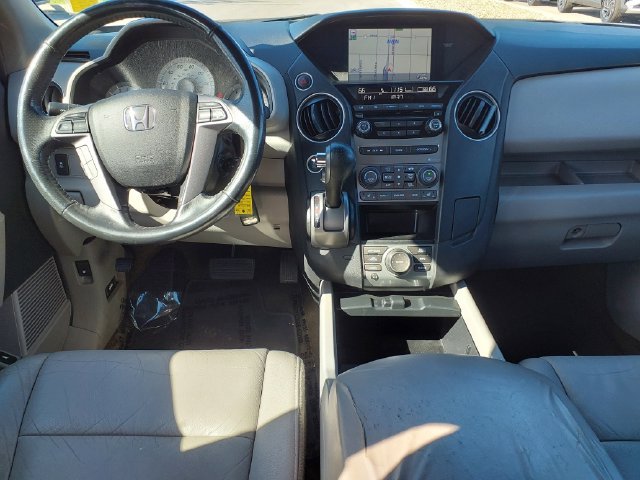 Used 2013 Silver Honda EX-L image 11