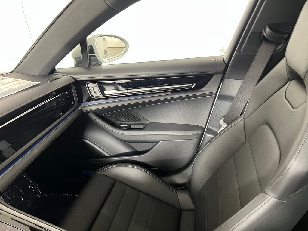 2026 Porsche Panamera Base - Photo 22