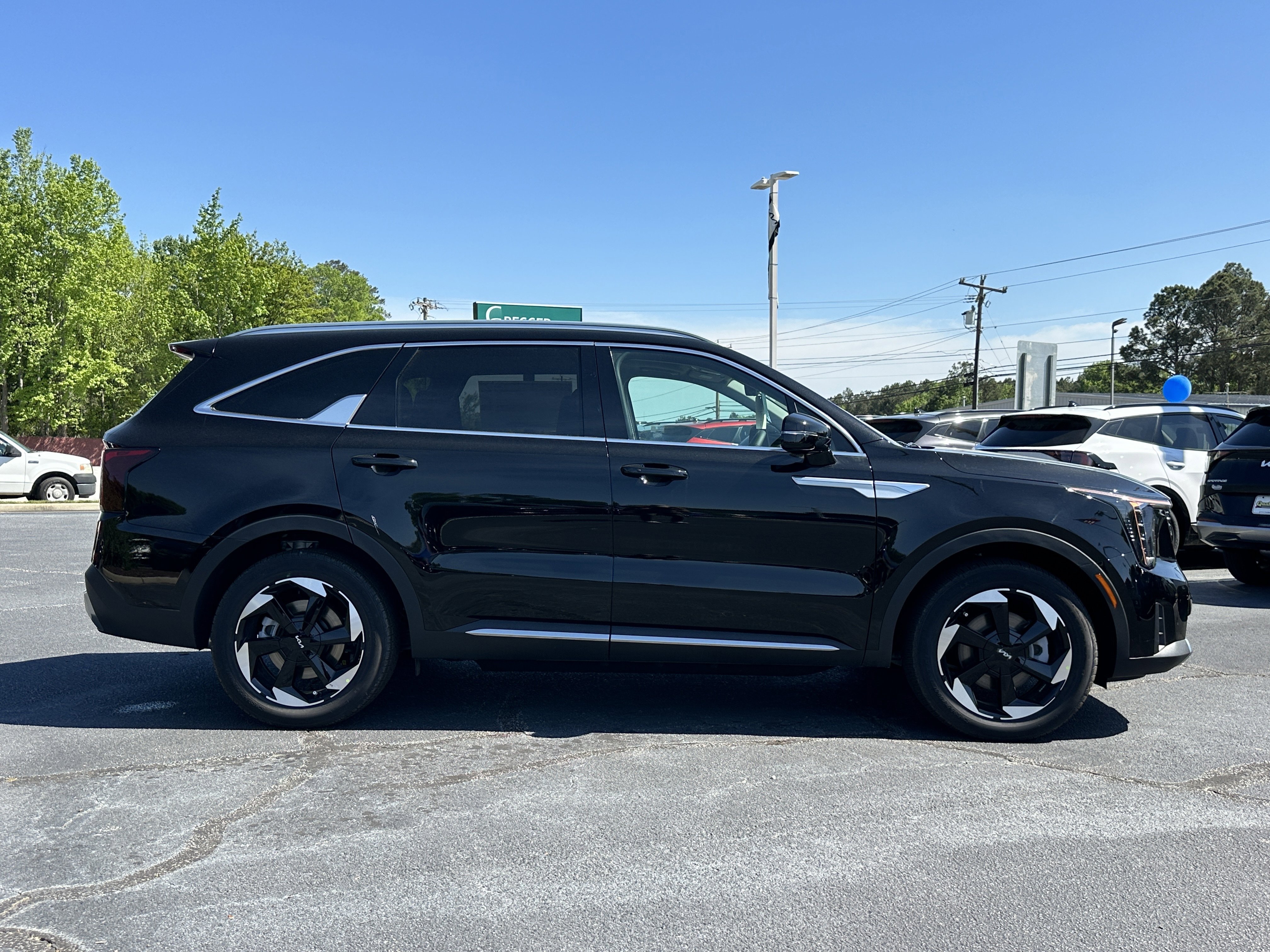New 2026 Aurora Black Pearl Kia EX image 9