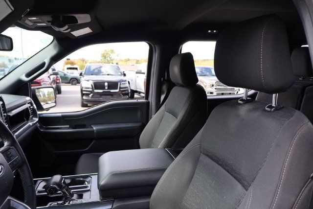 Used 2023 Gray Metallic Ford XLT image 10