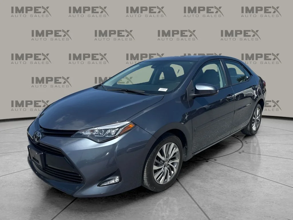 Used 2017 Gray Toyota XLE image 1