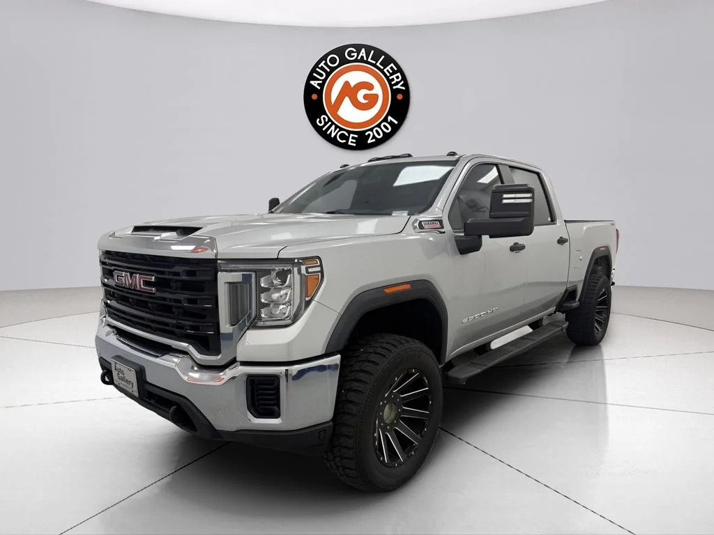 Used 2020 Silver GMC Base image 7