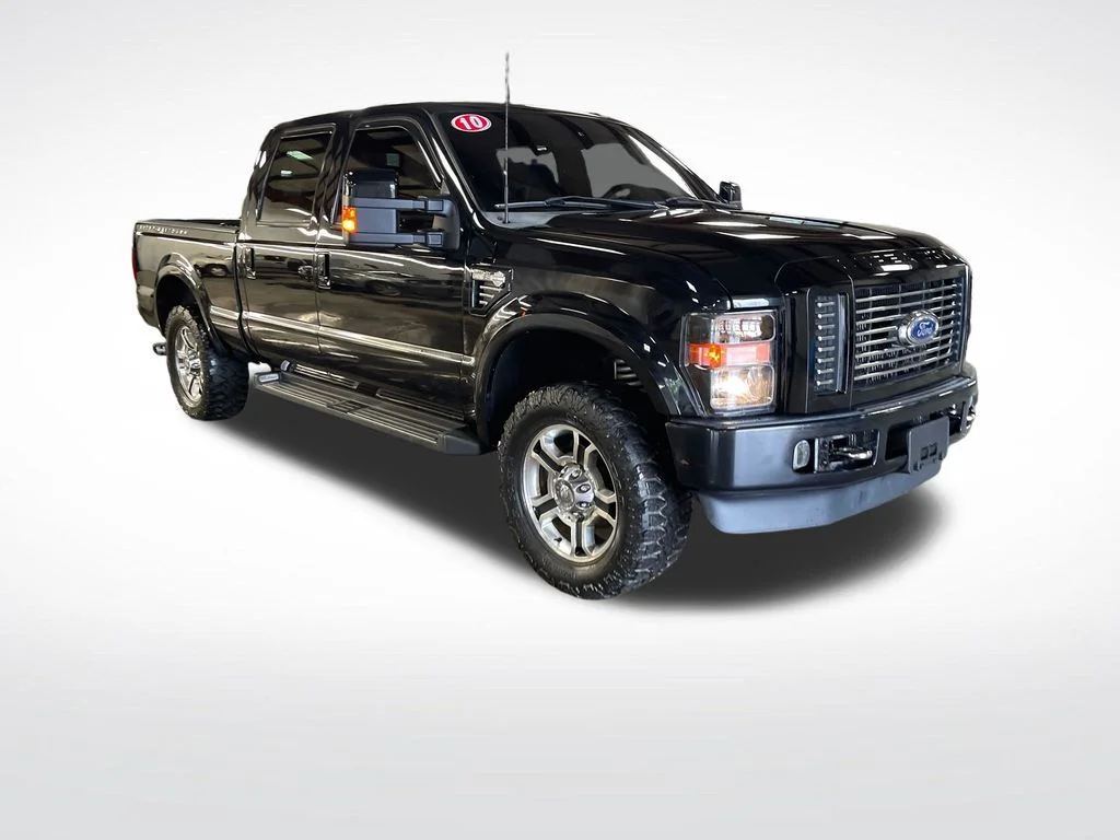 Used 2010  Ford XL image 8