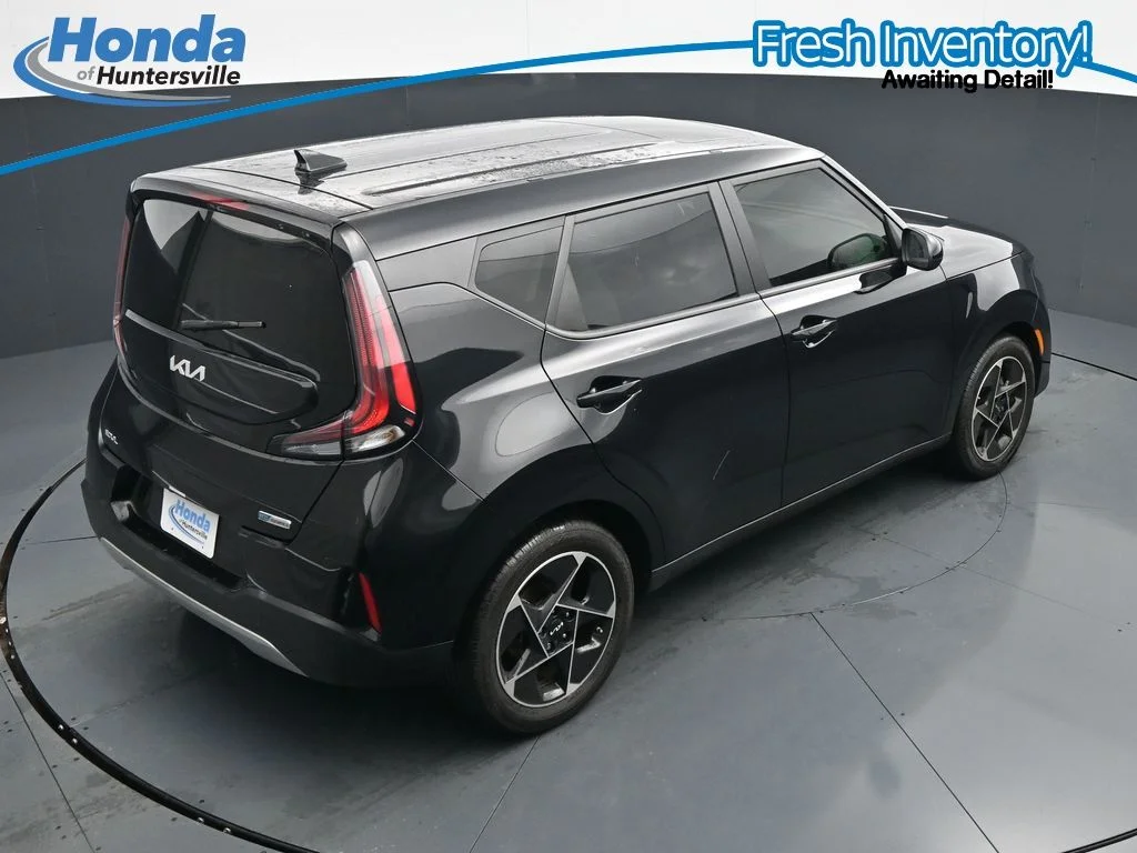 Used 2024 Black Kia EX image 22