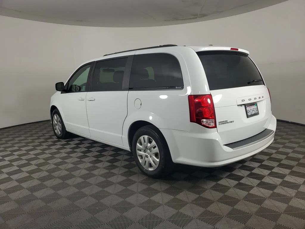 Used 2018 White Dodge SE image 6