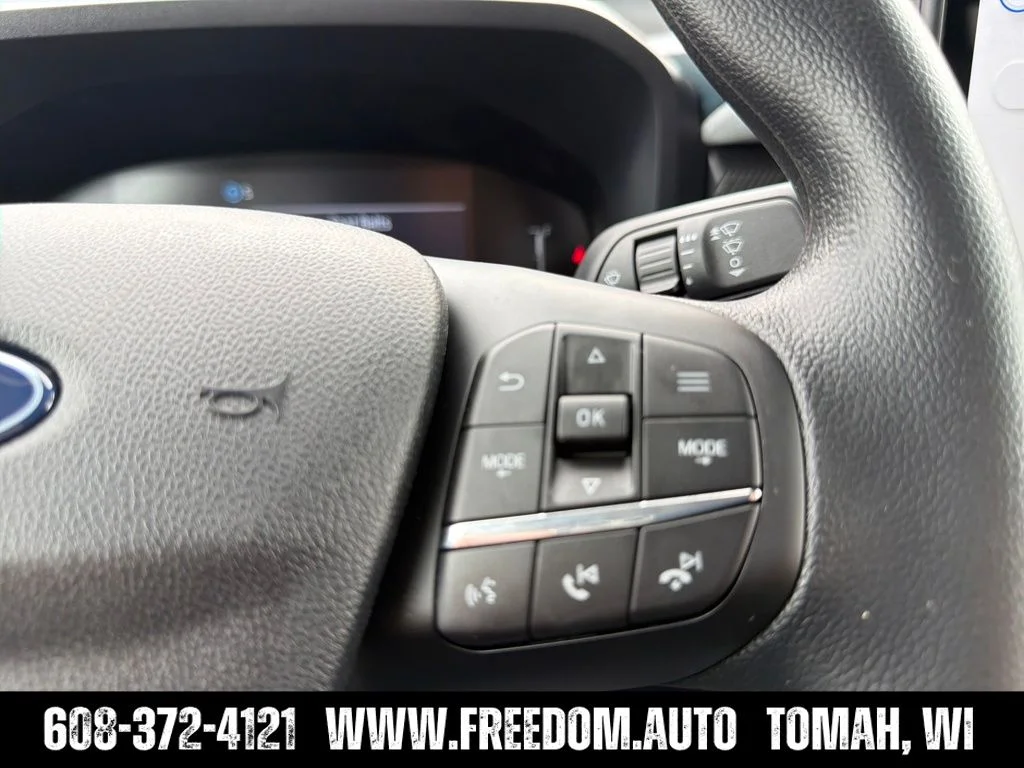 New 2026 Carbonized Gray Metallic Ford XLT image 27