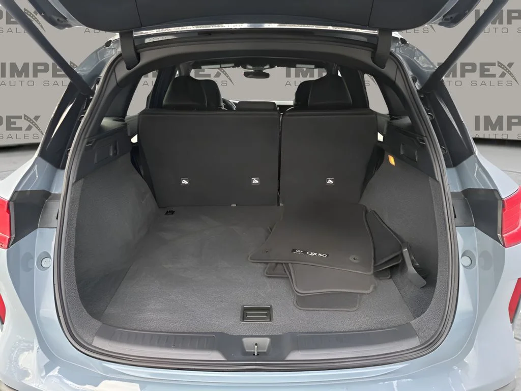Used 2024 Gray INFINITI SPORT image 30