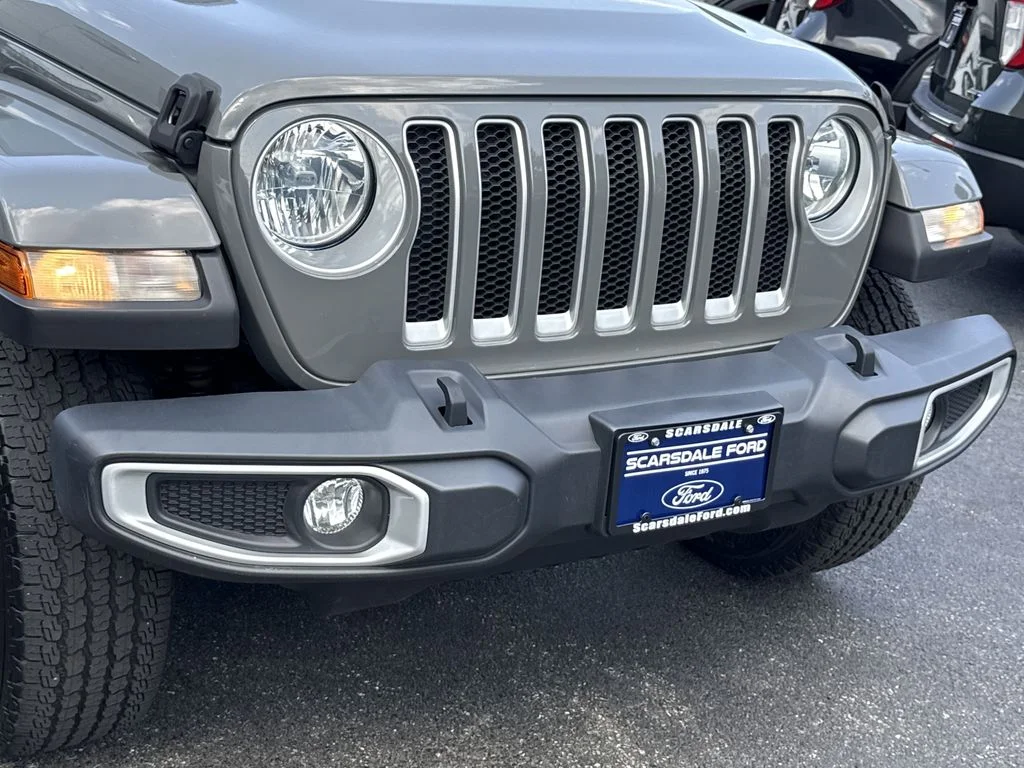 Used 2021 Gray Jeep Unlimited Sahara image 8