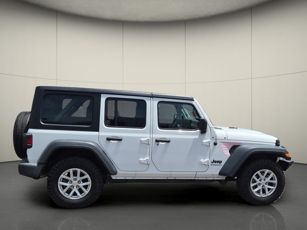 Used 2023 White Jeep Sport S image 8