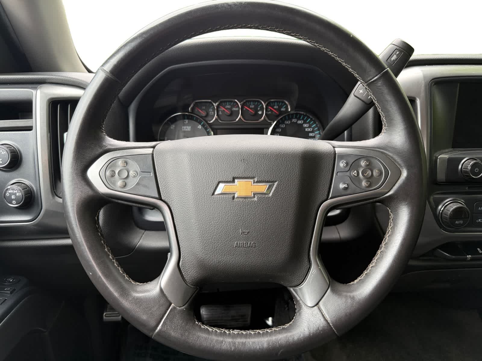 Used 2017 Siren Red Tintcoat Chevrolet LT image 13
