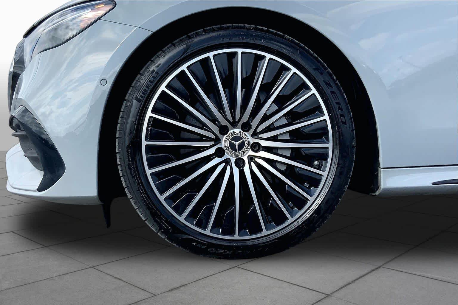 Used 2025 MANUFAKTUR Alpine Grey Mercedes-Benz E 350 image 11