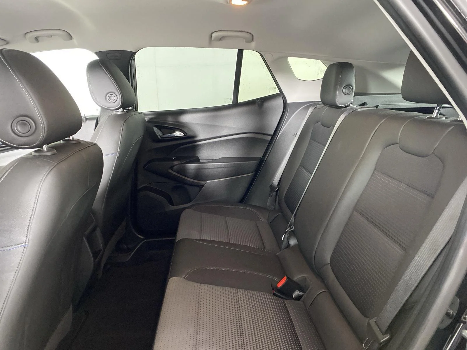 Used 2024 Mosaic Black Metallic Chevrolet LT image 20