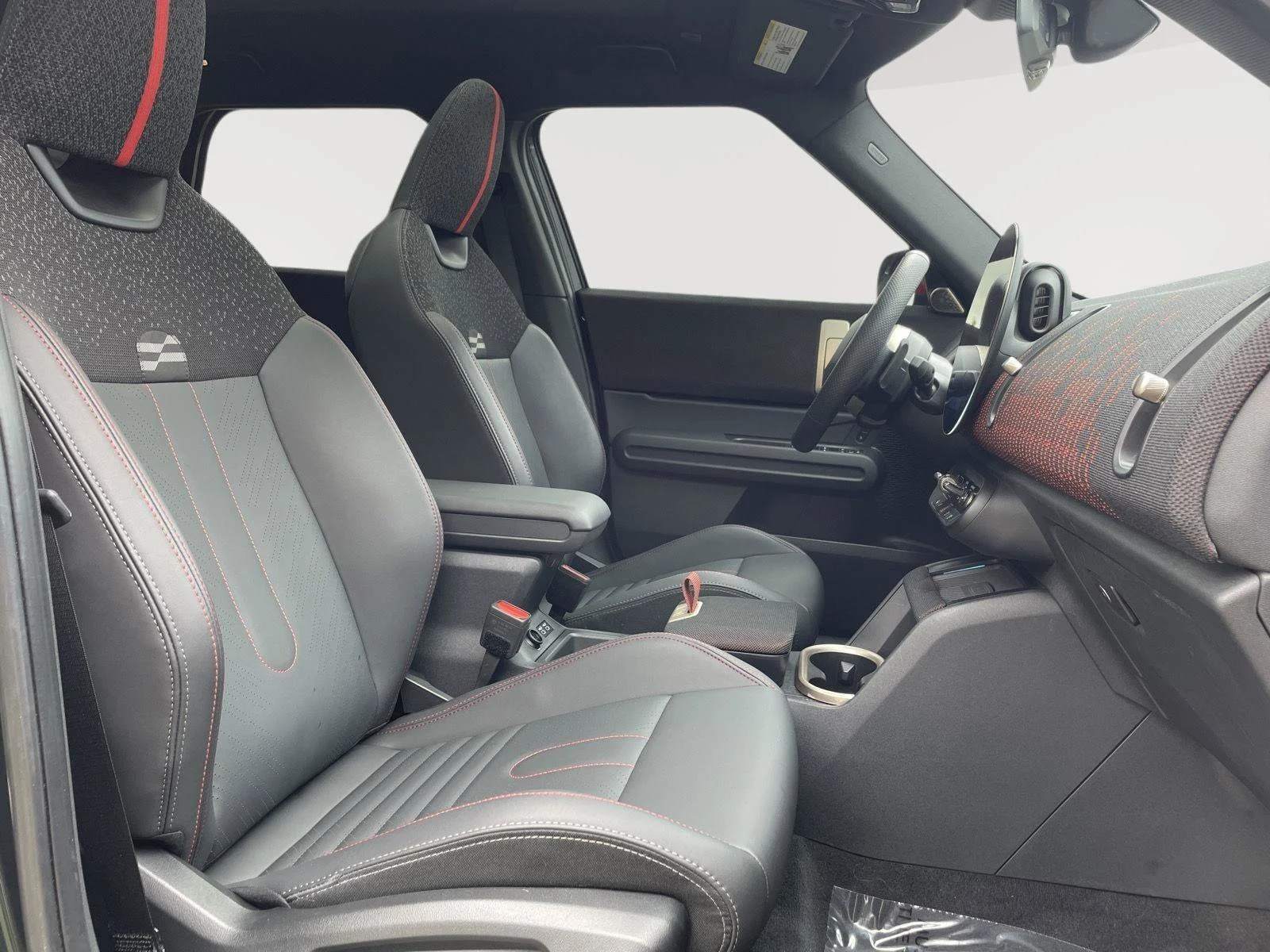 Used 2025 Legend Grey Metallic MINI John Cooper Works image 4