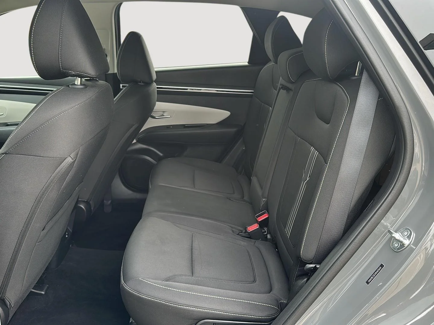 Used 2024 Hampton Gray Hyundai SEL image 14