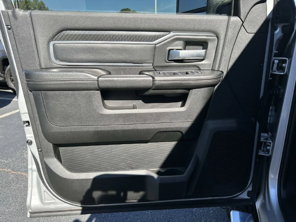Used 2025 Silver Ram Big Horn image 23