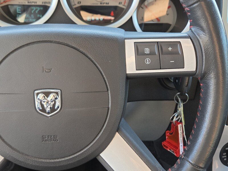 Used 2007 Black Dodge SRT8 image 29