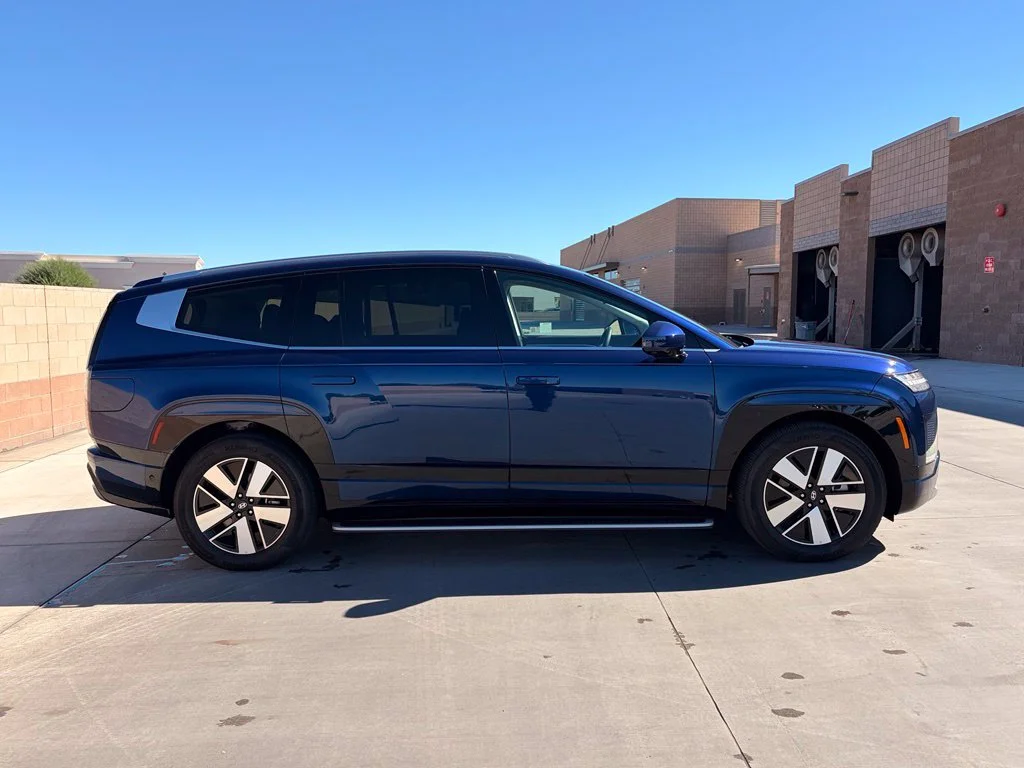 Used 2026 Blue Hyundai SEL image 5