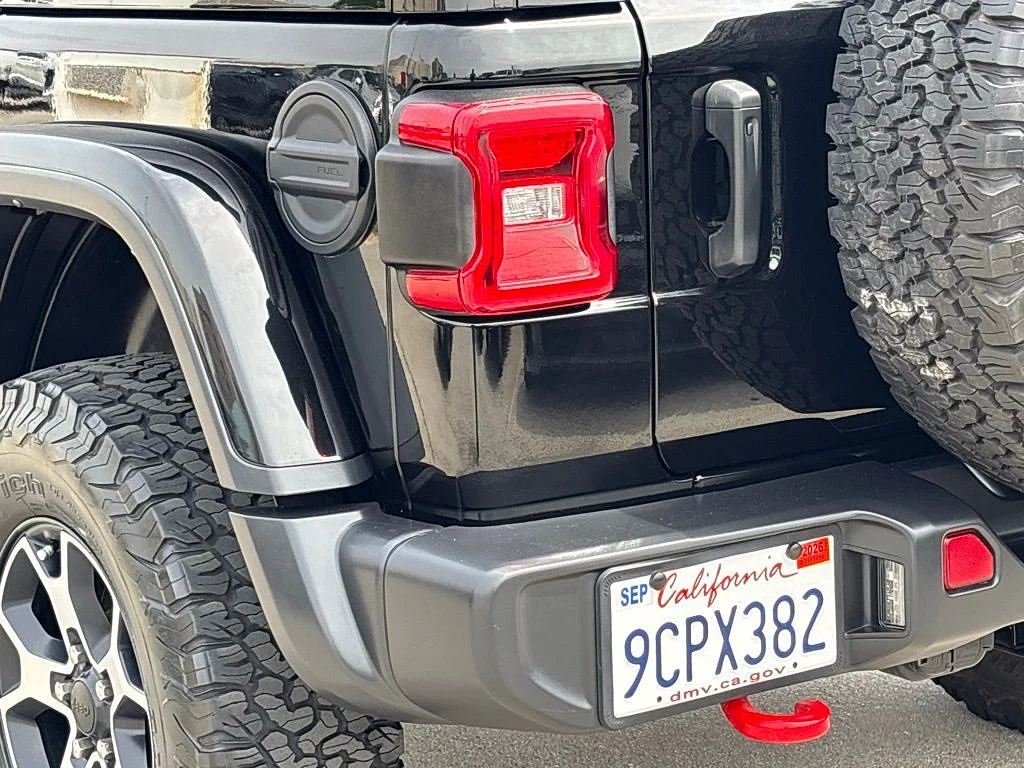 Used 2022 Black Clear Coat Jeep Rubicon image 5
