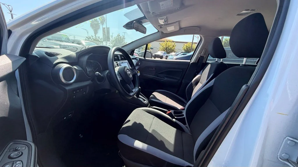 Used 2025 White Nissan 1.6 S image 6