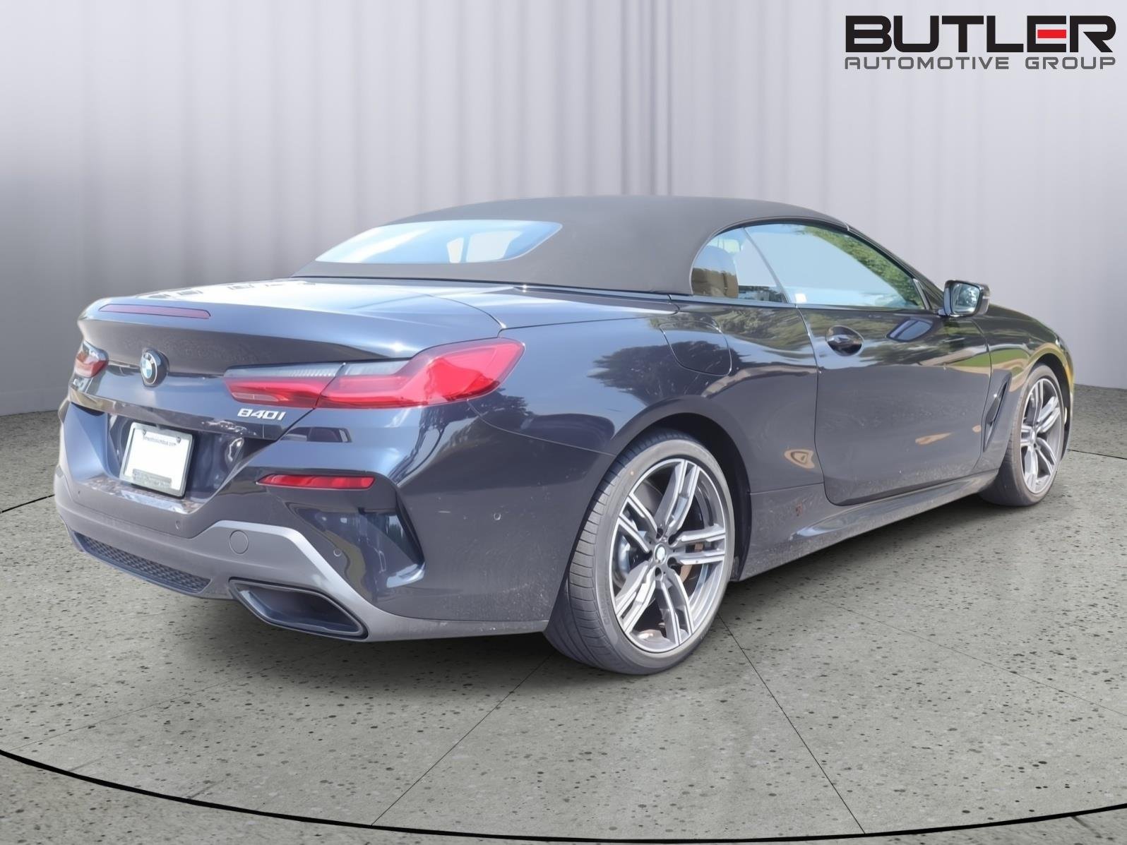 Used 2023 Carbon Black Metallic BMW 840i image 14