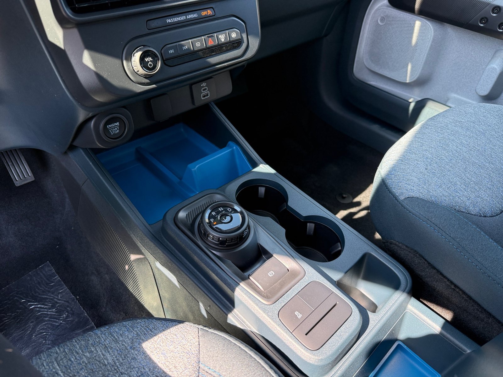 New 2026 Azure Gray Metallic Tri-Coat Ford XLT image 13