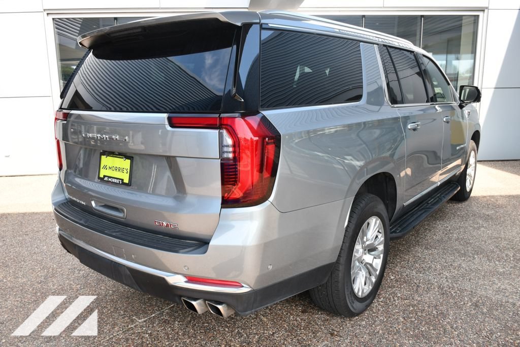 Used 2025 Sterling Metallic GMC Denali image 7