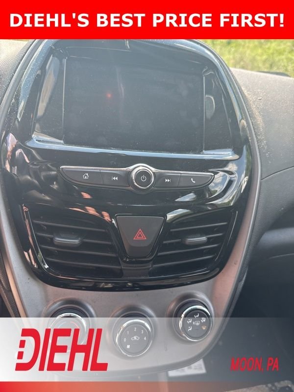 Used 2019 Red Chevrolet LS image 9