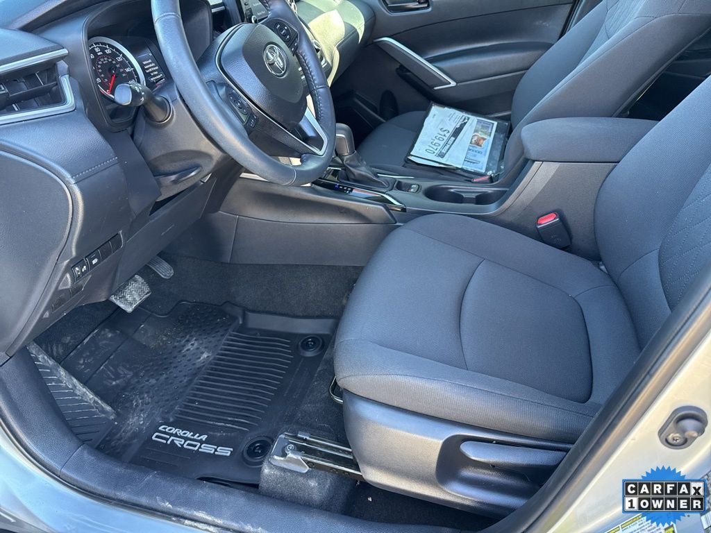 Used 2022 Toyota Corolla Cross LE with VIN 7MUCAAAG8NV001287 for sale in Durango, CO