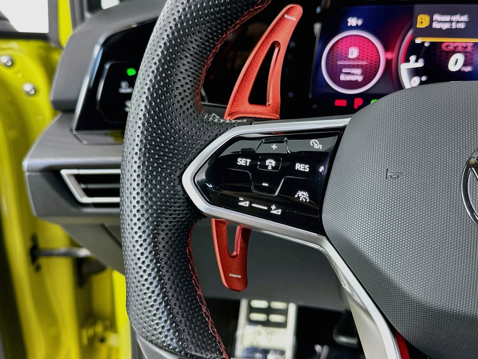 2023 Volkswagen Golf GTI 40TH Anniversary Edition - Photo 14